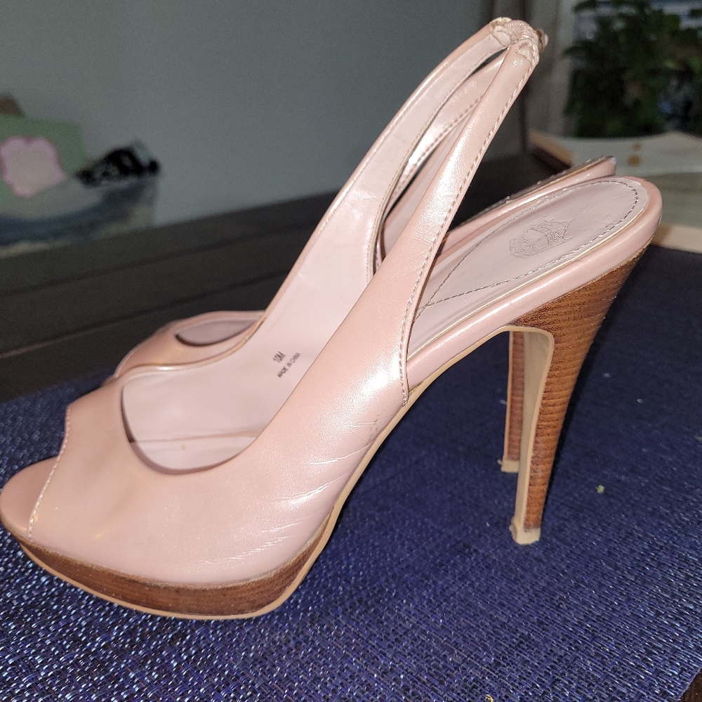 Pink slingback peeptoe pumps